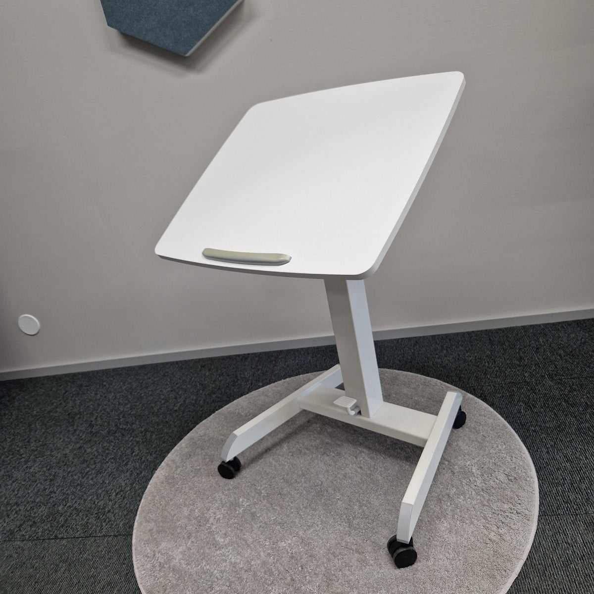 Outlet - GetUpDesk Tilt - använd som demo
