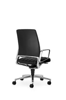 Black VINTAGEis5 office chair by Interstuhl, showcasing ergonomic design and craftsmanship, with a polished metal frame.