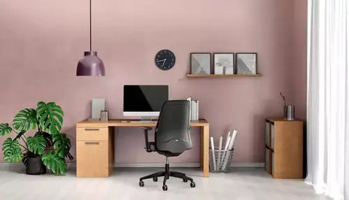 Modern office with EVERYis1 ergonomic chair in graphite-black, featuring a stylish design suitable for any work environment.